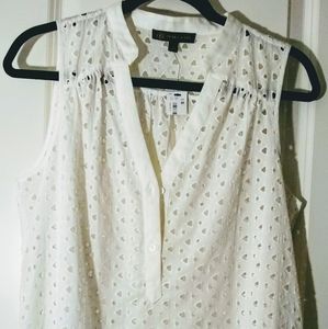 NWT Outback Red White Sleeveless Top